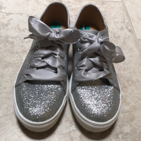 Dirty Laundry Shoes - Silver sparkle sneakers